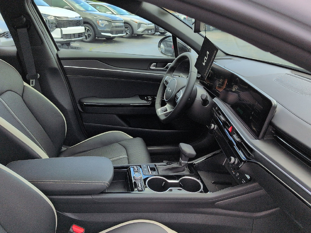 New 2026 Kia K5 GT-Line w/ GT-Line Premium Package AWD/4WD image 7