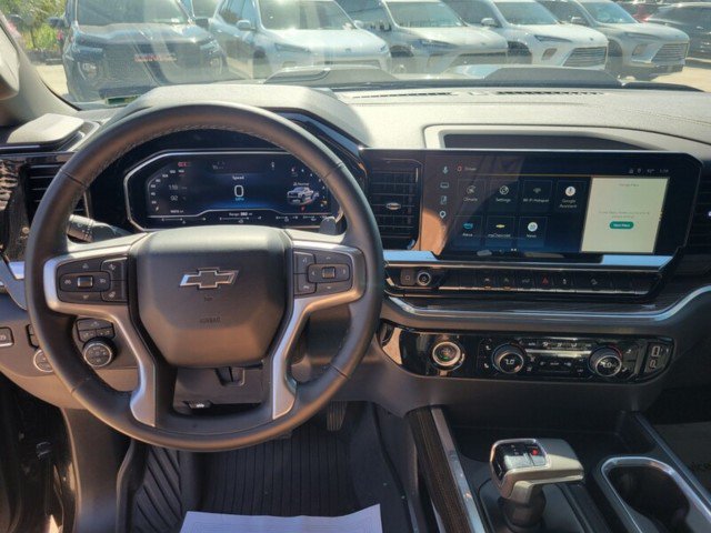 Used 2024 Chevrolet Silverado 1500 LT Trail Boss AWD/4WD image 16