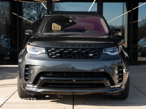 Used 2023 Land Rover Discovery HSE R-Dynamic image 4