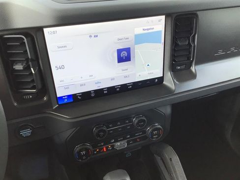 New 2025 Ford Bronco Badlands image 21