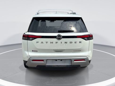 Used 2023 Nissan Pathfinder Platinum FWD image 7