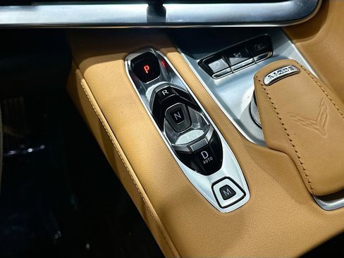 Used 2021 Chevrolet Corvette Stingray Preferred Conv w/ Z51 Performance Package RWD image 17