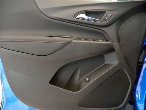 Used 2024 Chevrolet Equinox RS image 14