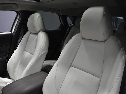 Used 2020 MAZDA CX-30 AWD w/ Premium Package image 16