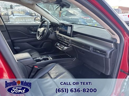 Used 2023 Lincoln Corsair Reserve w/ Equipment Group 201A image 34