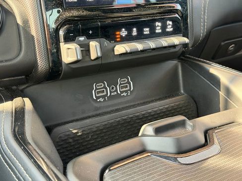 Used 2023 RAM 1500 Limited w/ Body Color Bumper Group AWD/4WD image 23