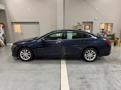 Used 2017 Chevrolet Malibu LT