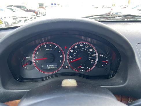 Used 2009 Subaru Outback 3.0R image 11