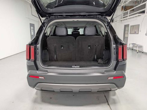Used 2021 Kia Sorento S w/ Panoramic Sunroof Package AWD/4WD image 41