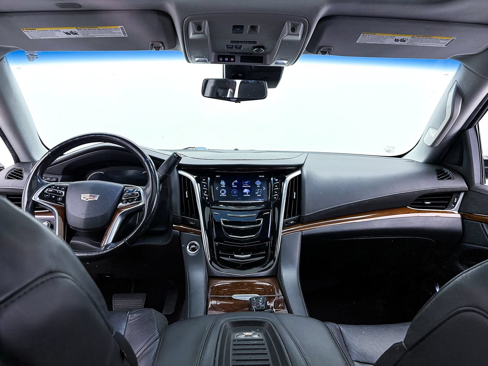 Used 2020 Cadillac Escalade ESV Luxury AWD/4WD image 19