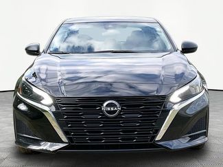 Used 2025 Nissan Altima 2.5 SV FWD video 2