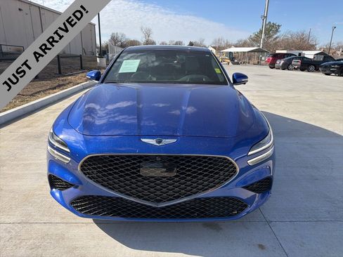 Used 2022 Genesis G70 3.3T image 2