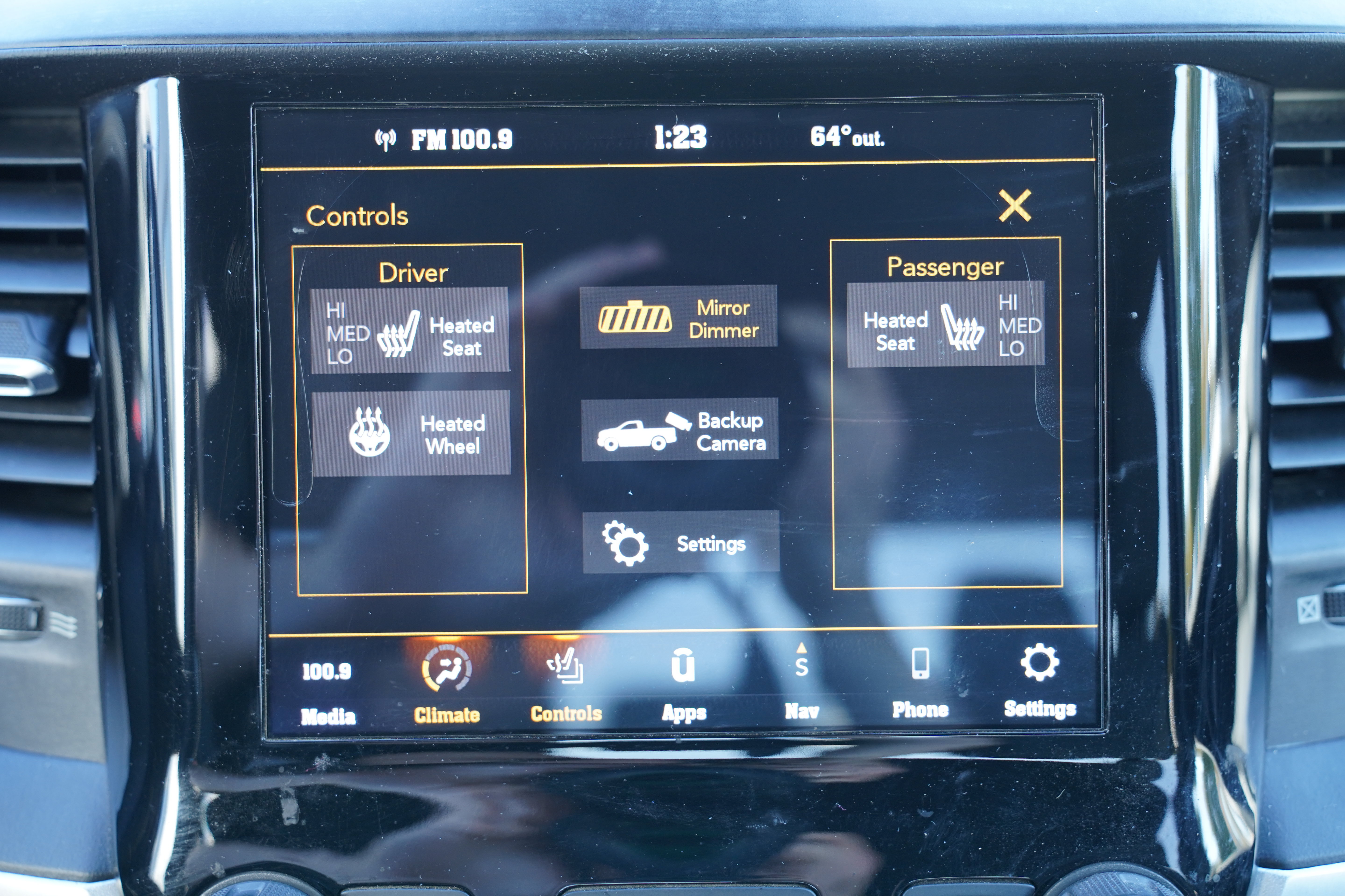 Used 2020 RAM 1500 Big Horn AWD/4WD image 25