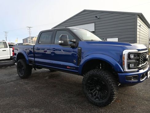 New 2026 Ford F250 Lariat w/ Black Appearance Package AWD/4WD image 5