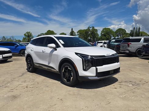 New 2027 Kia Sportage EX FWD image 2