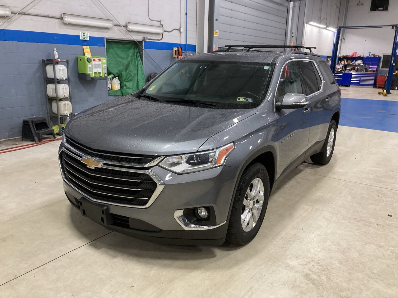 Used 2021 Chevrolet Traverse LT AWD/4WD image 3