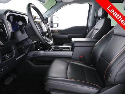 Used 2025 Ford F250 Lariat w/ Lariat Ultimate Package AWD/4WD image 14