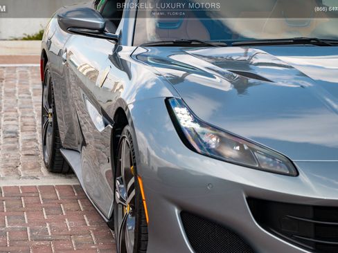 Used 2019 Ferrari Portofino image 56