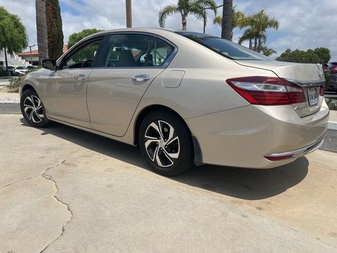 Used 2017 Honda Accord LX image 3