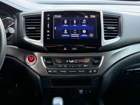 Used 2017 Honda Pilot EX image 52