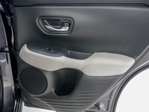 Certified 2024 Honda HR-V LX image 31