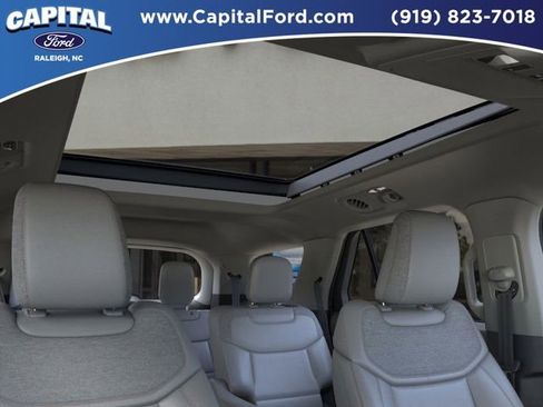 New 2026 Ford Explorer Active image 22