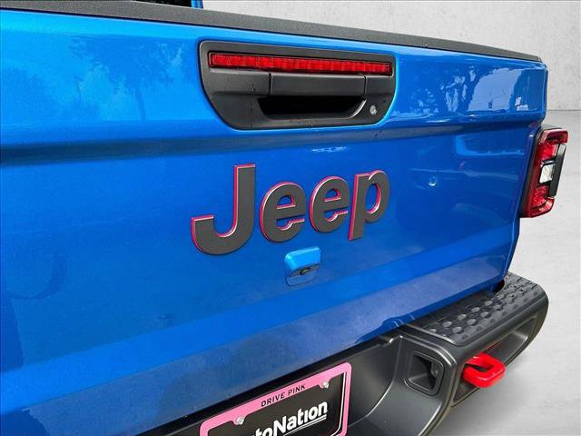 New 2026 Jeep Gladiator Rubicon w/ Steel Power Dome Hood Package AWD/4WD image 15