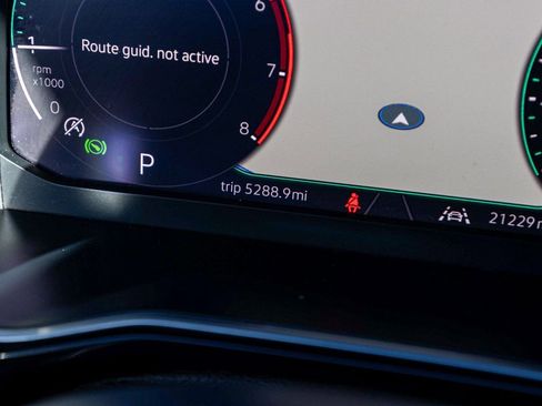 Used 2024 Volkswagen Jetta SEL image 18