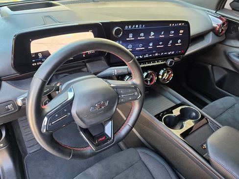 Used 2024 Chevrolet Blazer EV RS AWD/4WD image 22