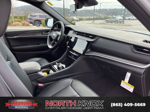 New 2026 Jeep Grand Cherokee L Limited AWD/4WD image 31