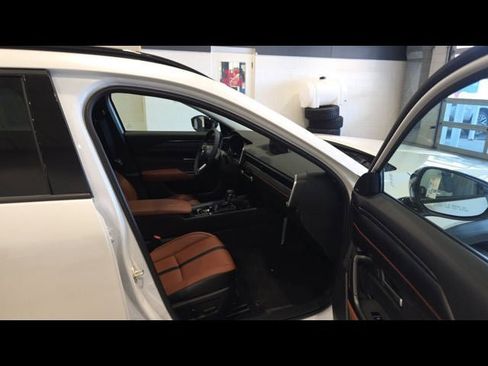 New 2026 MAZDA CX-50 AWD 2.5 S w/ Cargo Package image 45