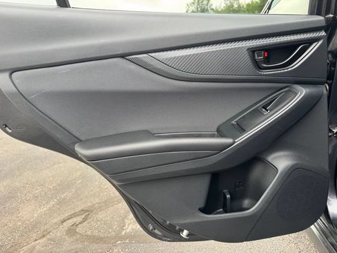 Used 2018 Subaru Crosstrek 2.0i Premium w/ Popular Package #3 AWD/4WD image 24