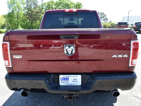 Used 2018 RAM 1500 Laramie w/ Convenience Group AWD/4WD image 7