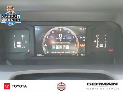 Certified 2025 Toyota Tacoma SR5 AWD/4WD image 25