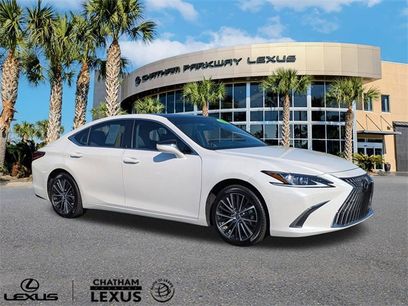 Certified 2023 Lexus ES 350 w/ Premium Package
