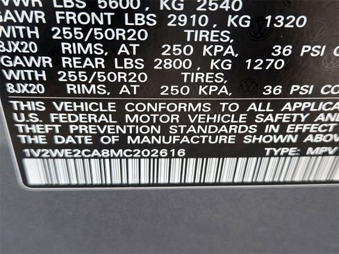 Used 2021 Volkswagen Atlas Cross Sport SE image 35