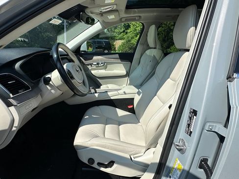 Used 2024 Volvo XC90 T8 Plus w/ Protection Package Premier AWD/4WD image 20