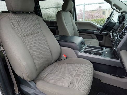 Used 2019 Ford F150 XLT w/ Equipment Group 302A Luxury AWD/4WD image 37