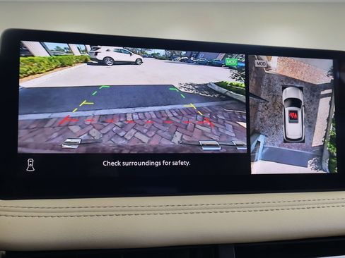 Used 2023 INFINITI QX60 Sensory w/ Cargo Package image 28