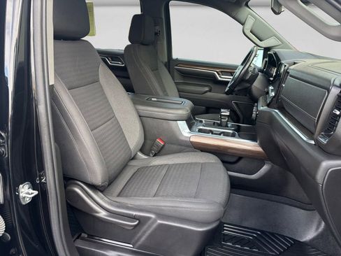 Used 2022 Chevrolet Silverado 1500 RST image 15