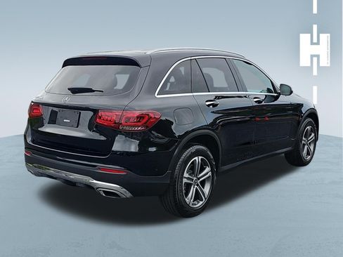 Used 2022 Mercedes-Benz GLC 300 image 3
