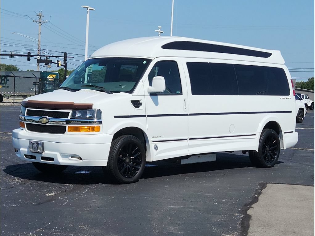 Used 2020 Chevrolet Express 2500 Extended w/ Enhanced Convenience Package RWD image 14