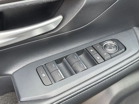 Used 2025 Toyota Grand Highlander FWD image 18