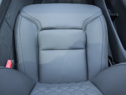 New 2026 Volvo XC60 T8 Plus AWD/4WD image 31