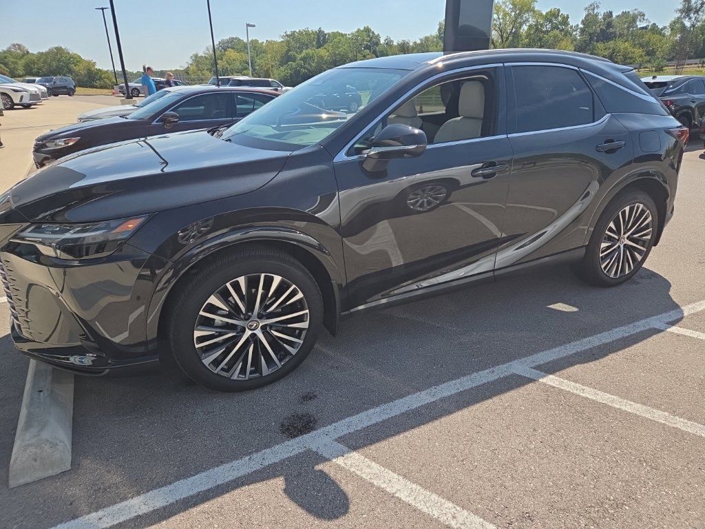 Certified 2026 Lexus RX 350 Premium Plus w/ Convenience Package AWD/4WD image 6