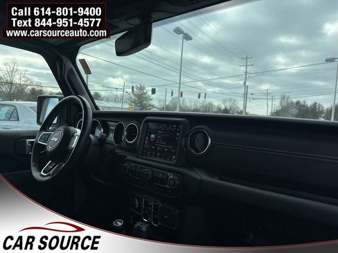 Used 2021 Jeep Wrangler Unlimited Sahara w/ Cold Weather Group image 42