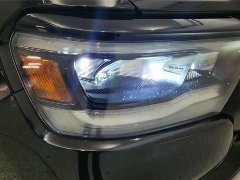 Used 2021 RAM 1500 Big Horn image 14