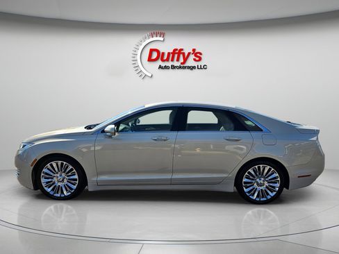 Used 2014 Lincoln MKZ w/ Equipment Group 102A Reserve FWD image 15