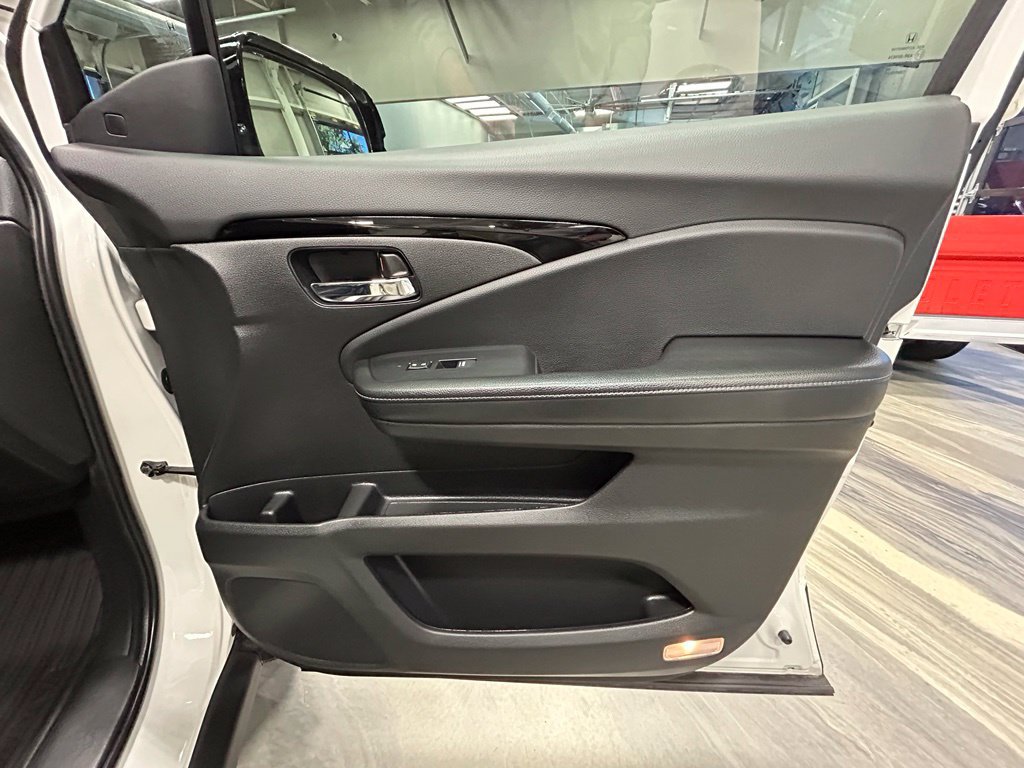 Used 2019 Honda Ridgeline RTL-E image 40