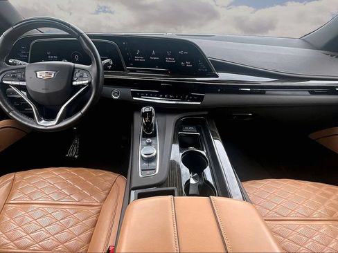 Used 2024 Cadillac Escalade Sport w/ LPO, ONYX Package AWD/4WD image 7